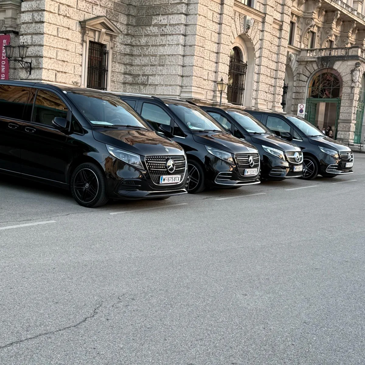 großraum taxi wien, großraumtaxi wien flughafen, großraum taxi wien Business Minivan Business Minivan Chauffeurservice Business Minivan Limousine mieten Business Minivan Flughafentransfer Business Minivan Deutschland Business Minivan Business Minivan Chauffeurservice Business Minivan Limousine mieten Business Minivan Flughafentransfer Business Minivan Deutschland